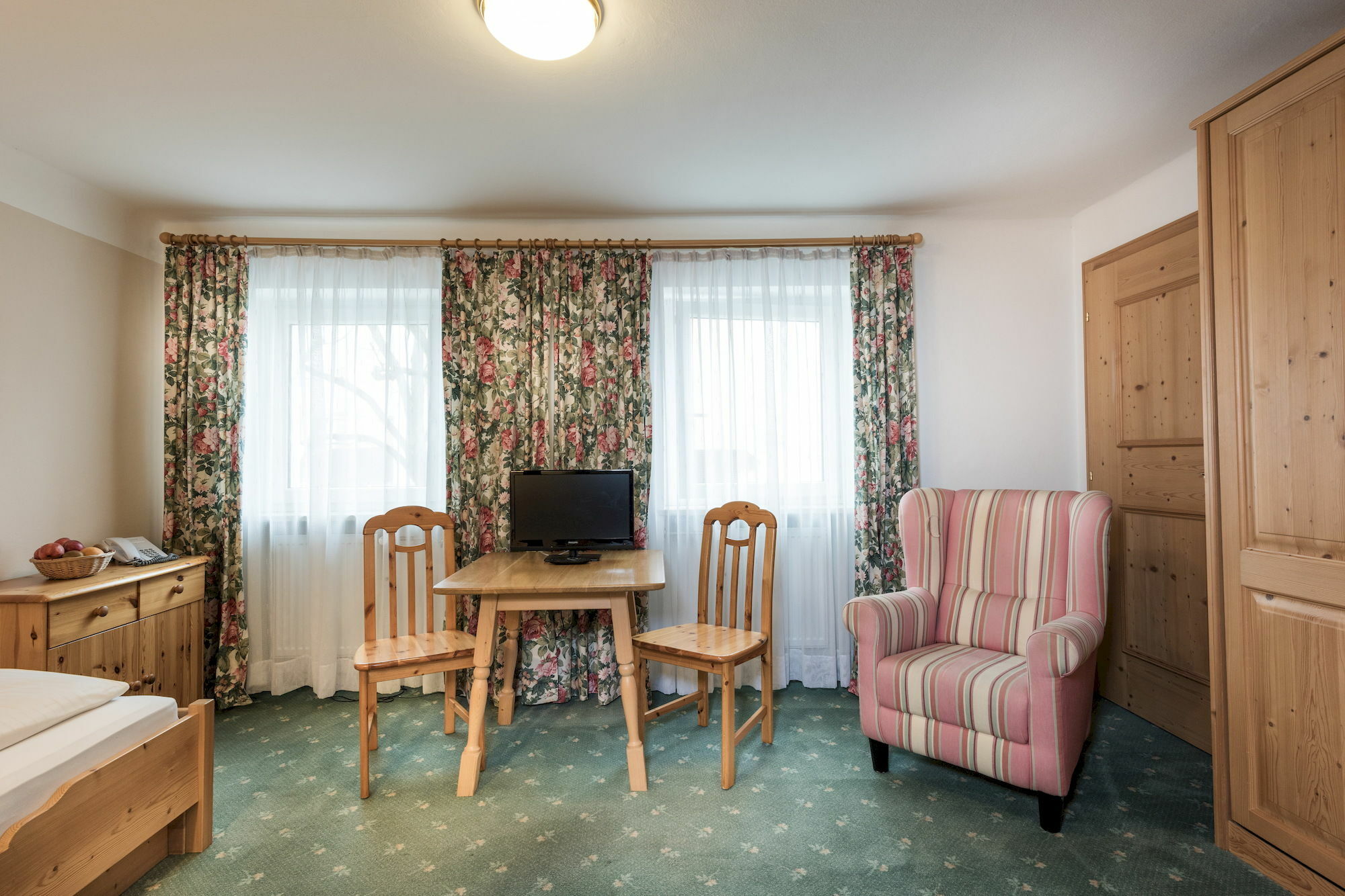 Aurora Appartements Inklusive Freiem Thermeneintritt Bad Hofgastein Exterior photo
